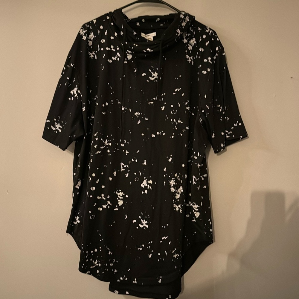 Fashion Nova Paint It Up Short Sleeve Hooded Tee